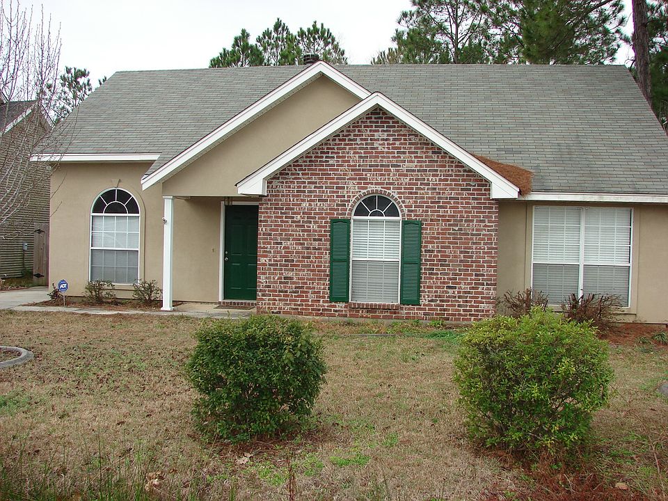 1st image of 70075 9th St