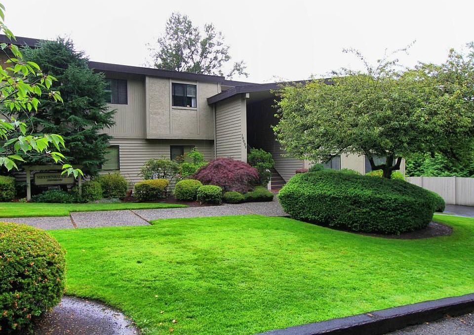 1st image of 10032 SE 6th St #104