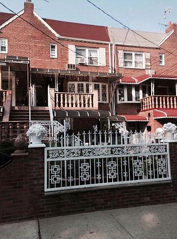 1st image of 1454 E 102nd St
