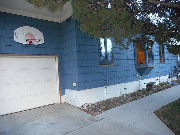 Attached single garage