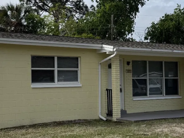 977 Poinsetta St, Cocoa, FL 32927