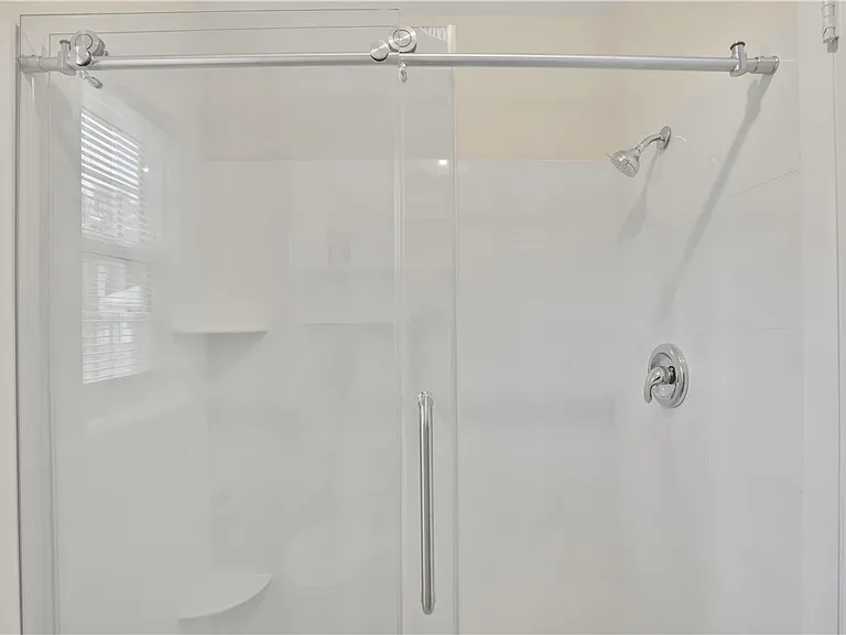 2359 De Soto Ave — Photo 10