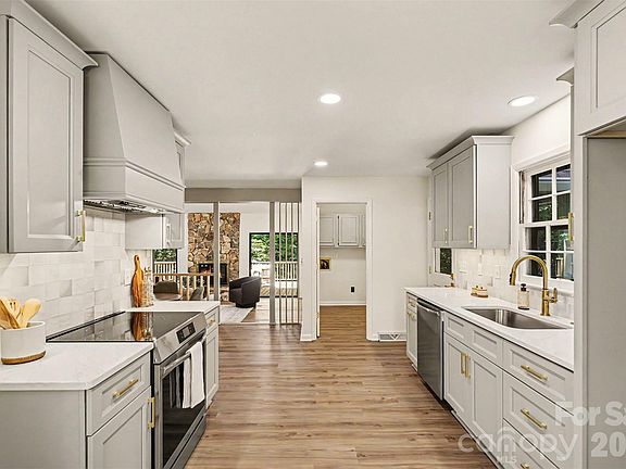 4th image of 319 Kingsley Dr