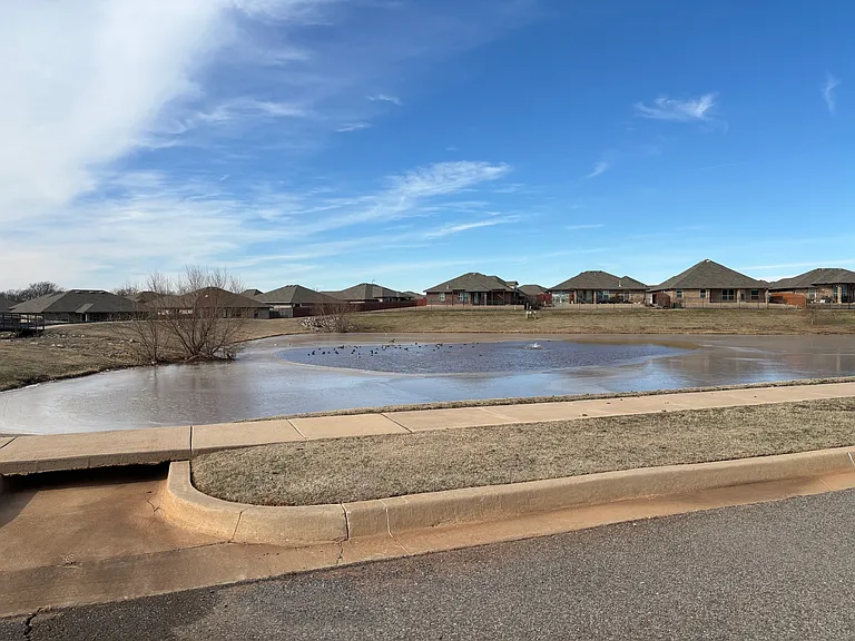 Lake in Bellatona community