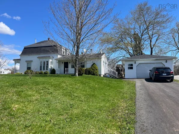 1865 Station Rd, Londonderry, NS B0M 1M0