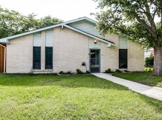 6012 Cedar Ln, Rowlett, TX 75089
