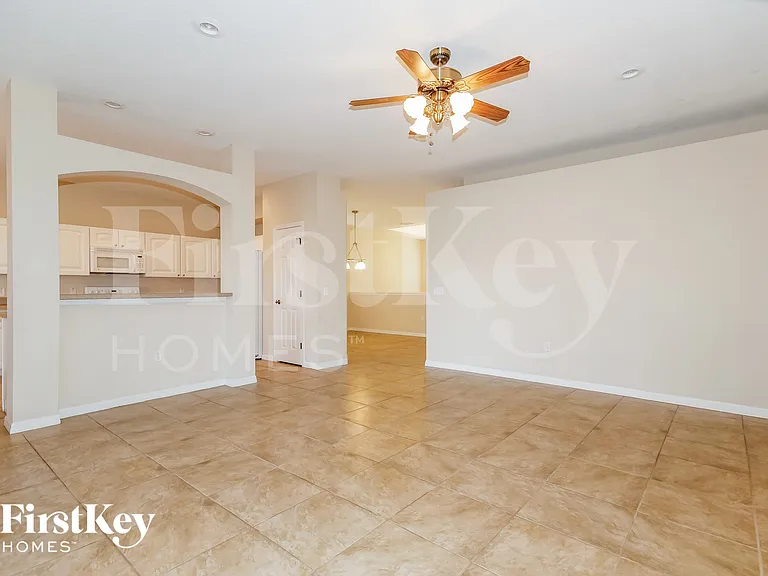 6850 Eagle Ridge Loop — Photo 4