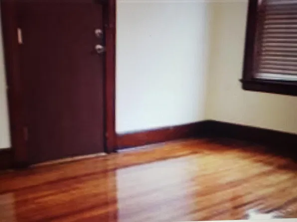 164 Eastern Pkwy #1L, Irvington, NJ 07111