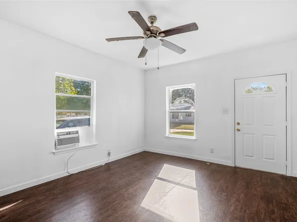 1417 E Chaffin St, Sherman, TX 75090