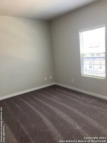 21518 James Charles — Photo 26