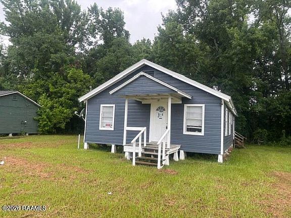 2nd image of 1614 Iris Dr
