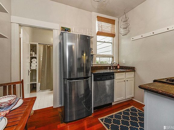 3rd image of 2945 Baker St APT 4