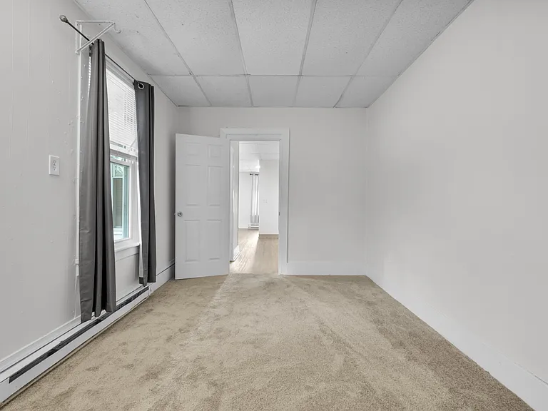 426 W Green St #1 — Photo 18