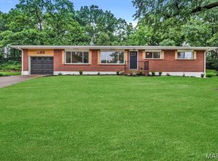 4939 Saint Gemme Ln, Saint Louis, MO 63128