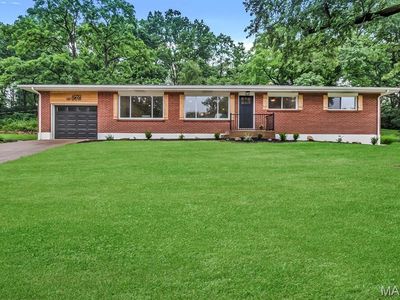 4939 Saint Gemme Ln, Saint Louis, MO, 63128