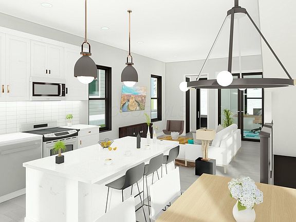 3rd image of 506 W Town St