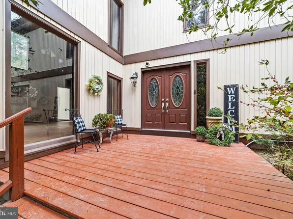 2270 Chew Ave, Franklinville, NJ 08322