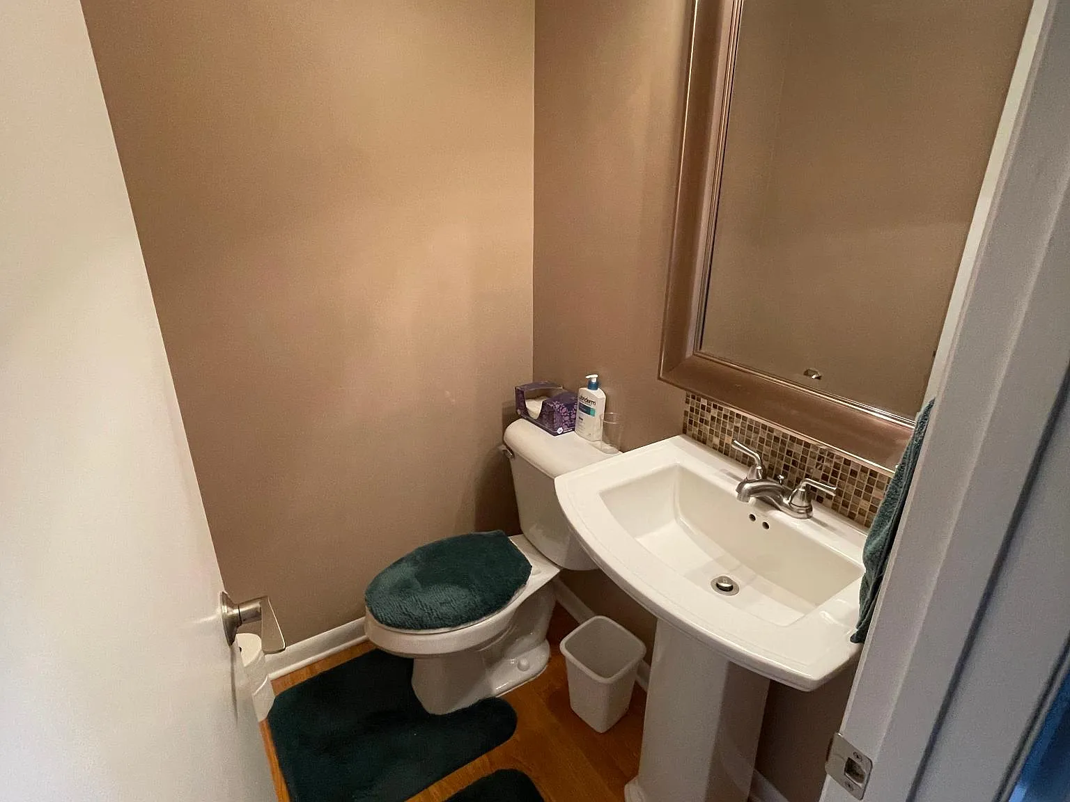 3 bed, 1.5 bath, 1656 sqft, $2,150 — Photo 4