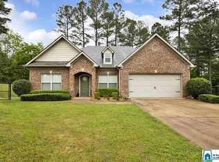 135 Parkwood Ln, Odenville, AL 35120