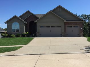 300 Cedar Falls Ct, Columbia, MO 65203