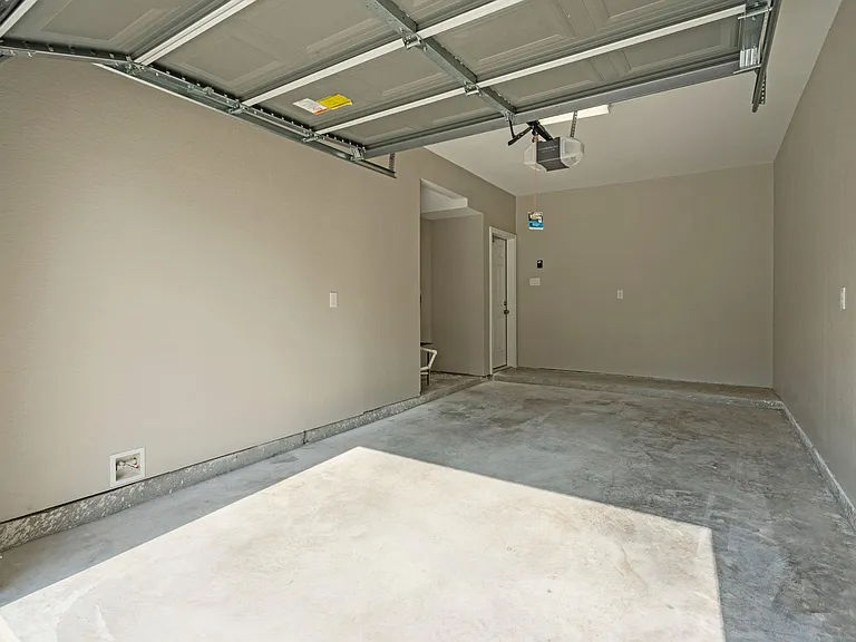 5423 Bacher St #B — Photo 27