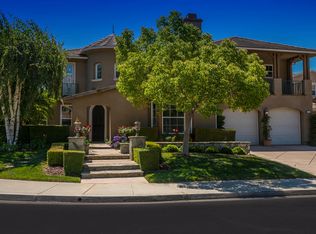 176 Laurel Ridge Dr, Simi Valley, CA 93065