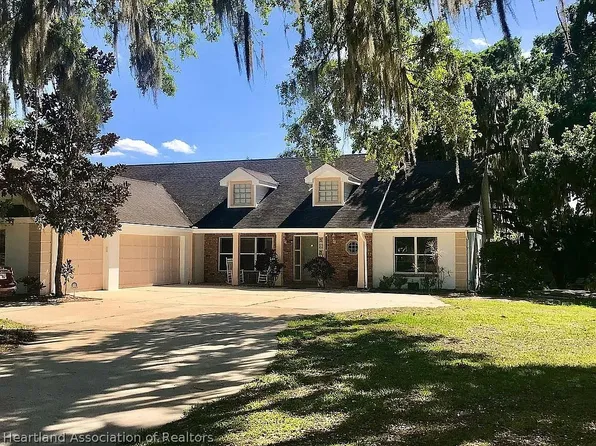 513 E Lakeshore Dr, Ocoee, FL 34761