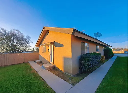 1008 Jefferson Ave. Photo 1