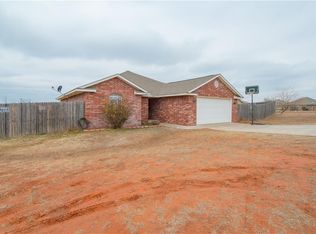 2133 Cheyenne Ln, Blanchard, OK 73010