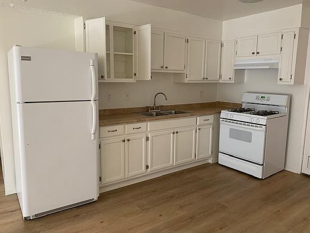 1st image of 846 S Berendo St APT 303