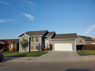 650 Yosemite Way, Whitewood, SD 57793