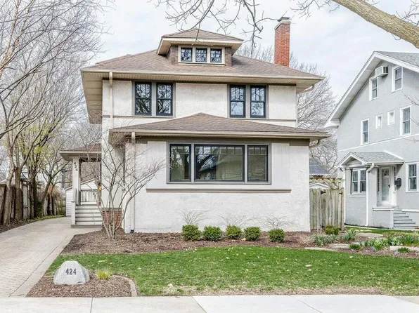 424 S Brainard Ave, La Grange, IL 60525