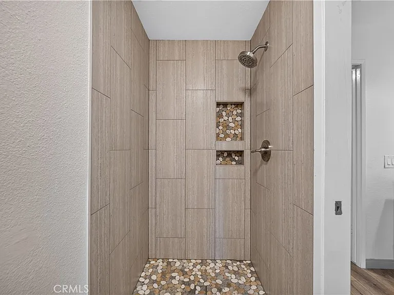 8462 Idlewild Cir — Photo 9