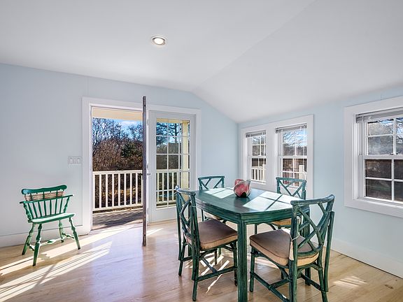4th image of 57 Seaside Ave