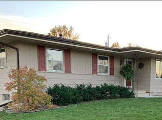 3045 2nd Ave, Marion, IA 52302