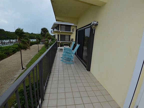 4th image of 12690 Overseas Hwy #412