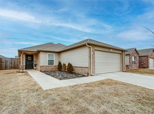 1825 Mason Ln, Oklahoma City, OK 73127