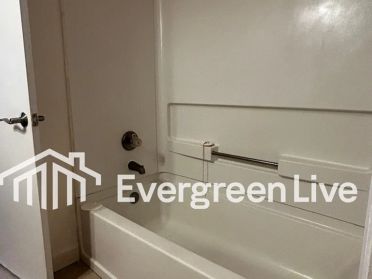 41 Callan Ct — Photo 22