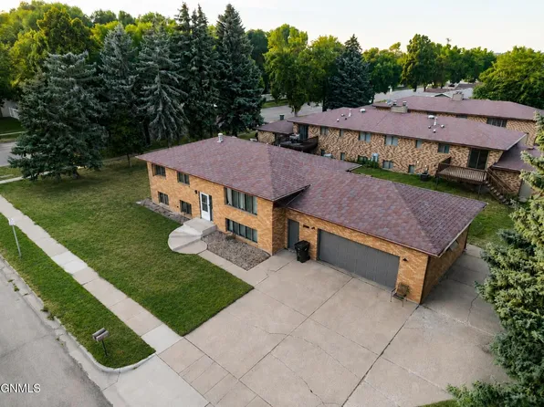 224 W Reno Ave, Bismarck, ND 58504