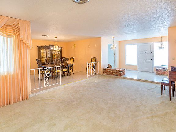 4th image of 475 Sherwood Ave