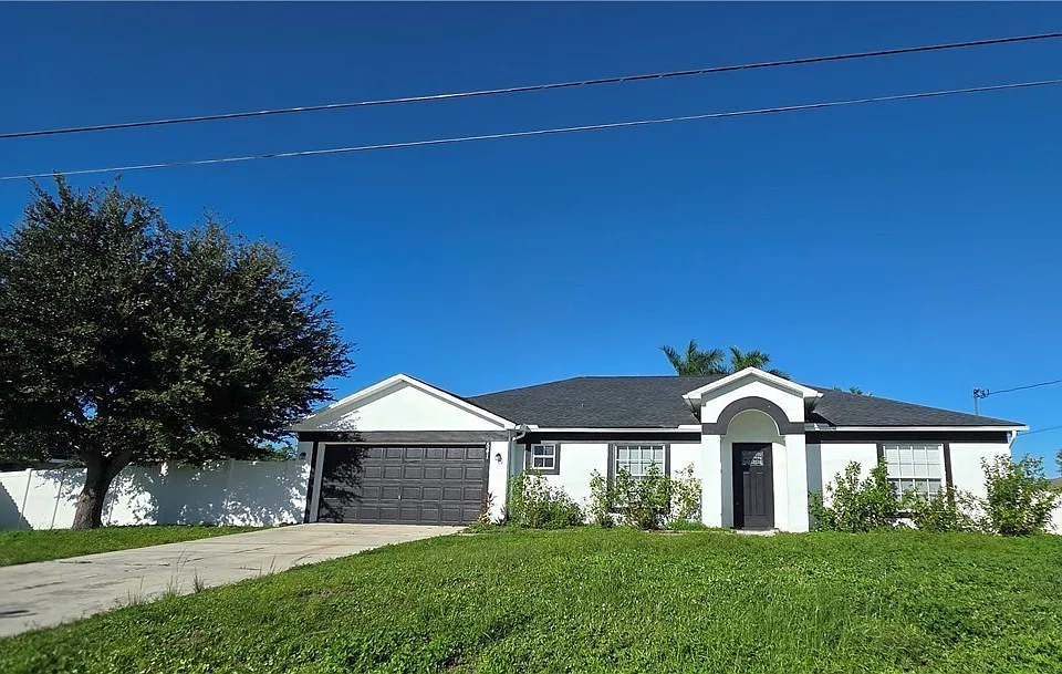 541 NW 18th Ave