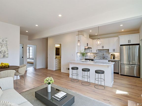 3rd image of 157 Bernard St