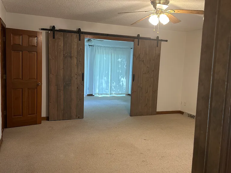 2795 Spring Dr #HOUSE — Photo 18