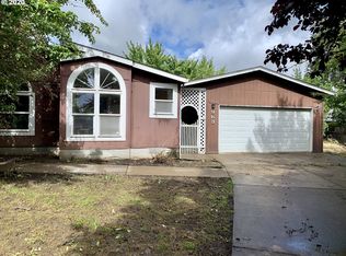 963 NW Cypress St, McMinnville, OR 97128