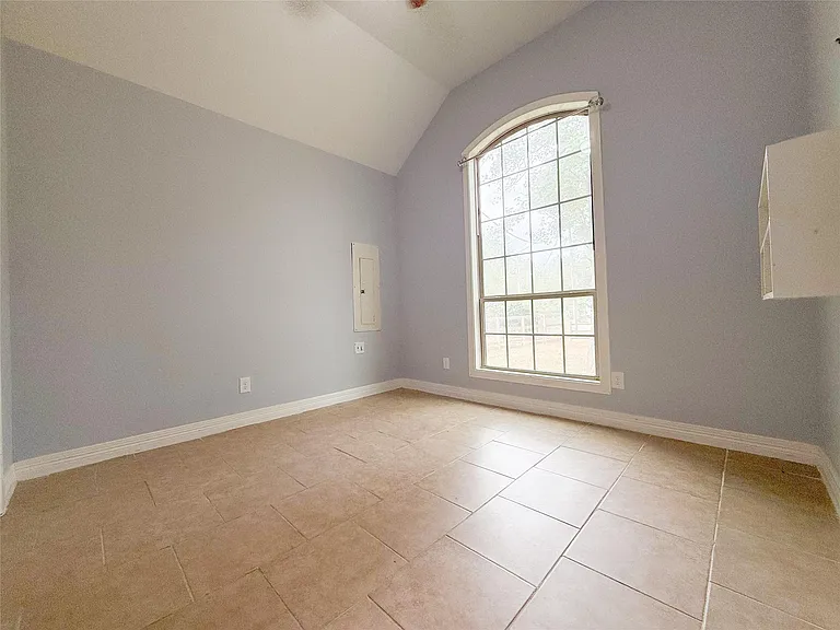 14908 Hannah Way — Photo 33