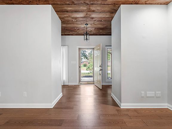 2nd image of 8601 Teal Dr