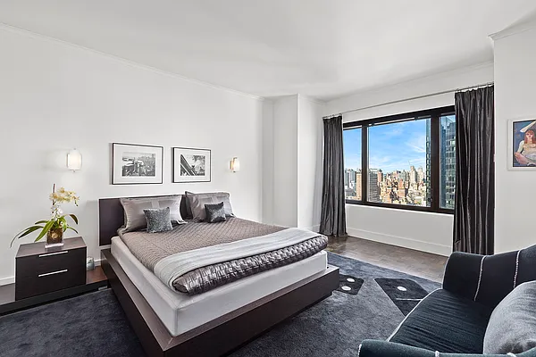 Sold by Compass | media 26