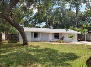 2504 51st Avenue Ter W, Bradenton, FL 34207