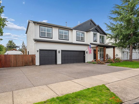 3rd image of 539 NE 20th Ave