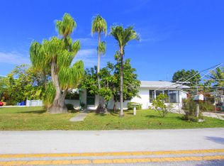 13 Palm Beach Dr, Key Largo, FL 33037